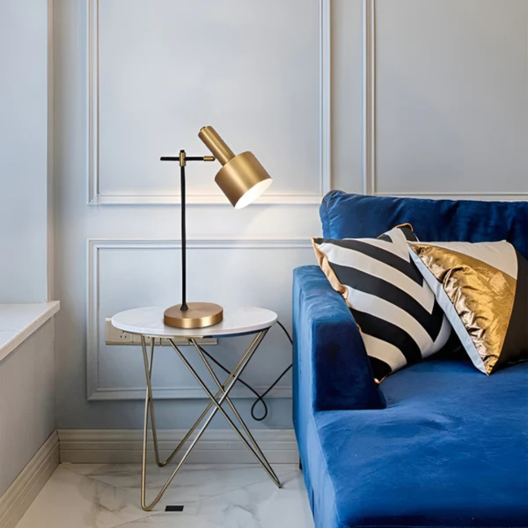 Lampa | LED stołowa w kolorze złotym