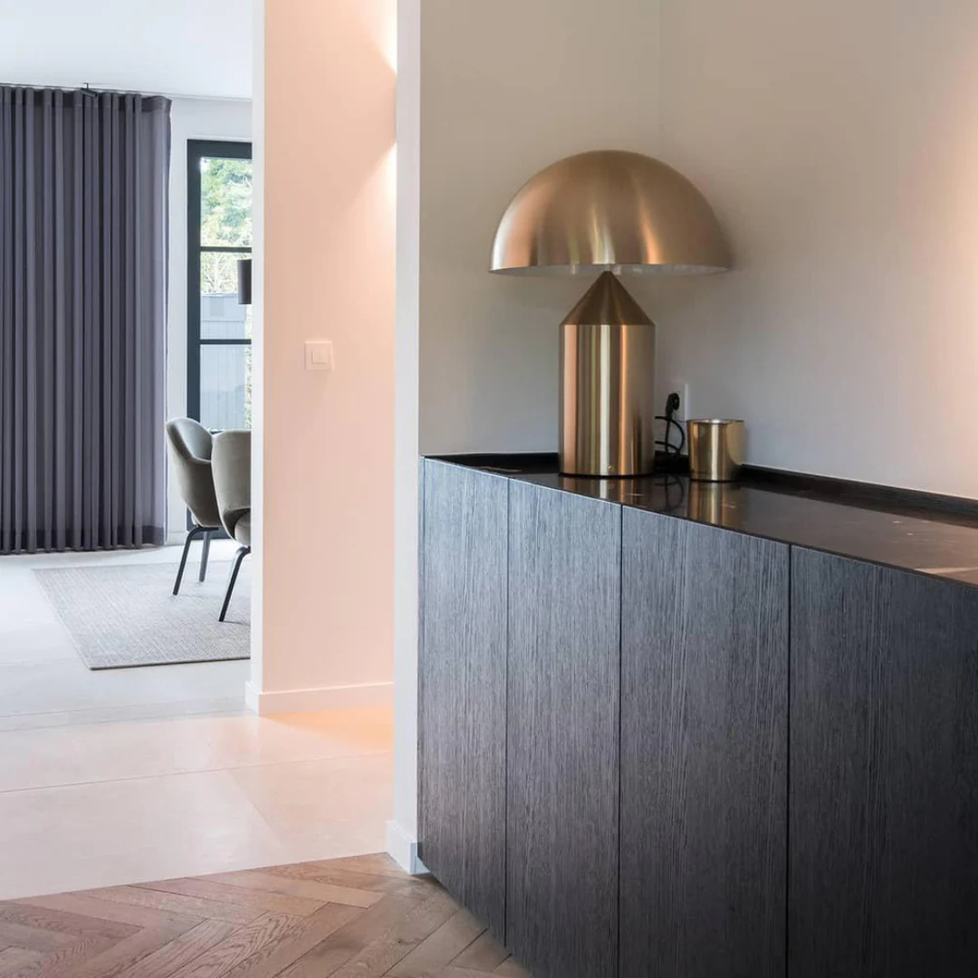 Lampa stołowa LED do wnętrz | modny dodatek!