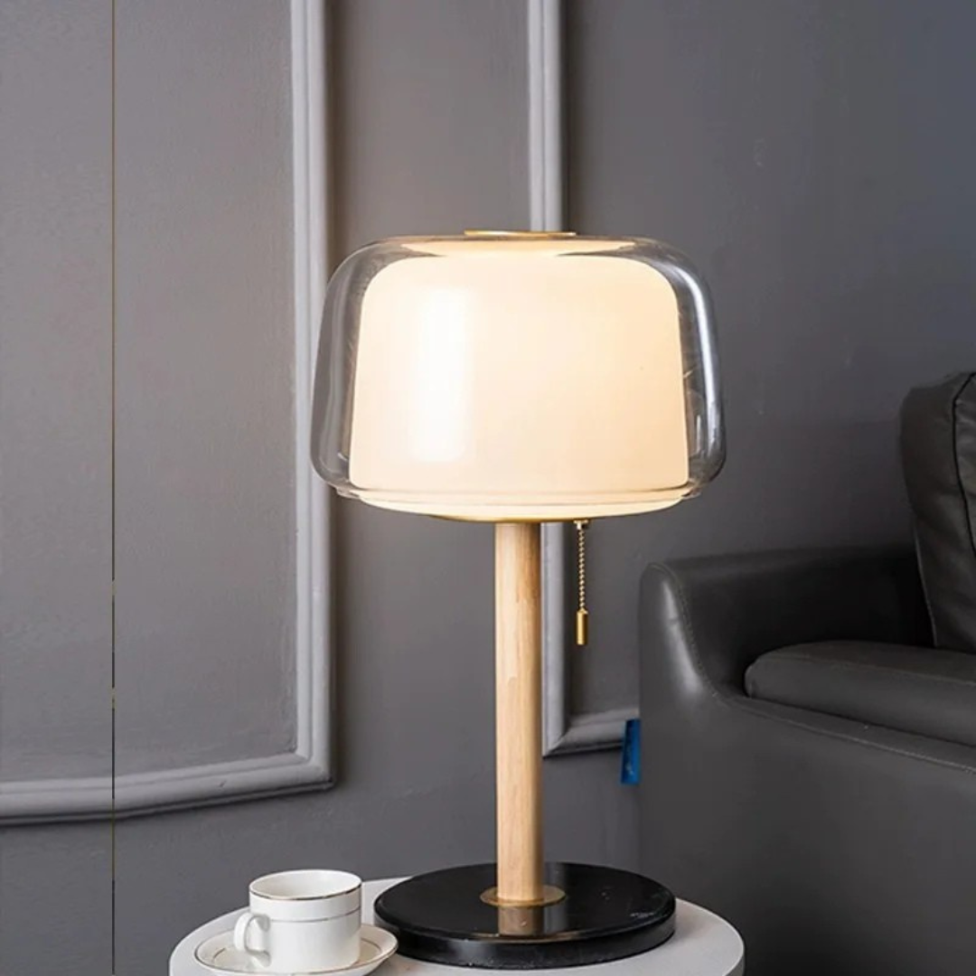 Elaris – szklana lampa stołowa