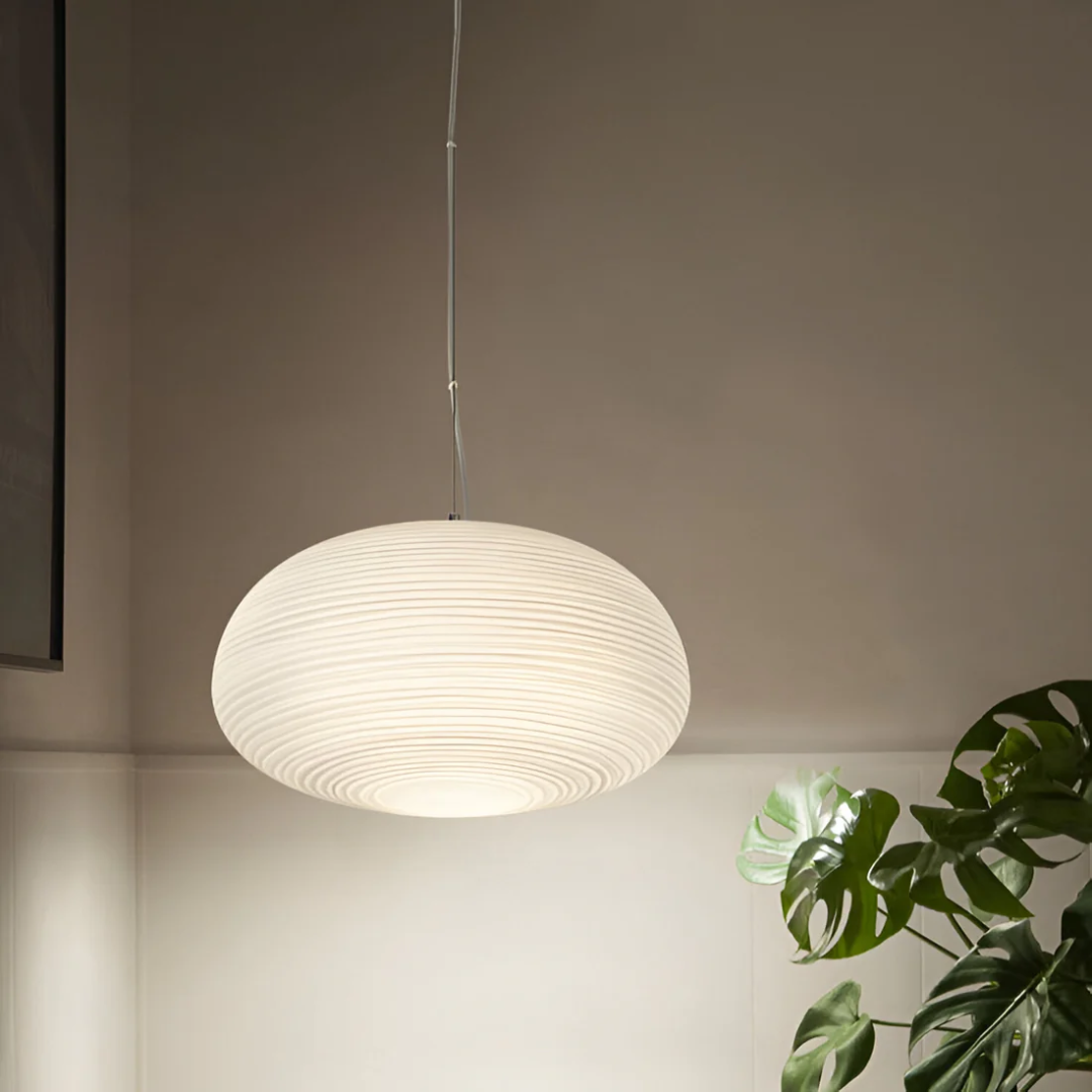 Liora | Lampa wisząca z opalowego szkła