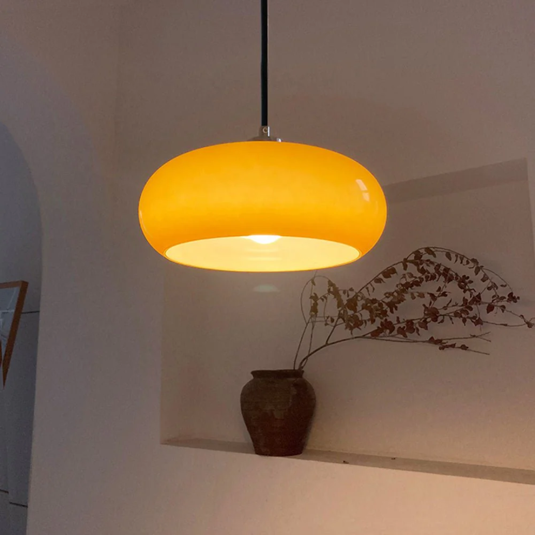 Liora | Szklana lampa wisząca w kształcie kuli z motywem pączka