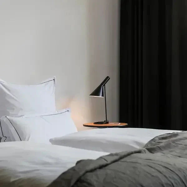 Norvia | Lampa biurkowa LED o nowoczesnym designie