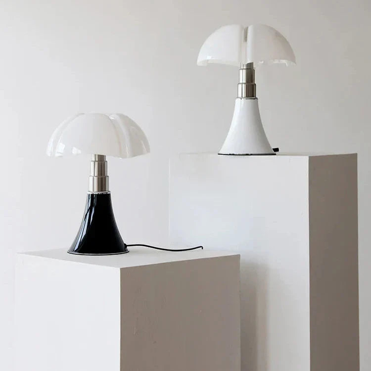 Novalta | Lampa stołowa w nowoczesnym kształcie kwiatu