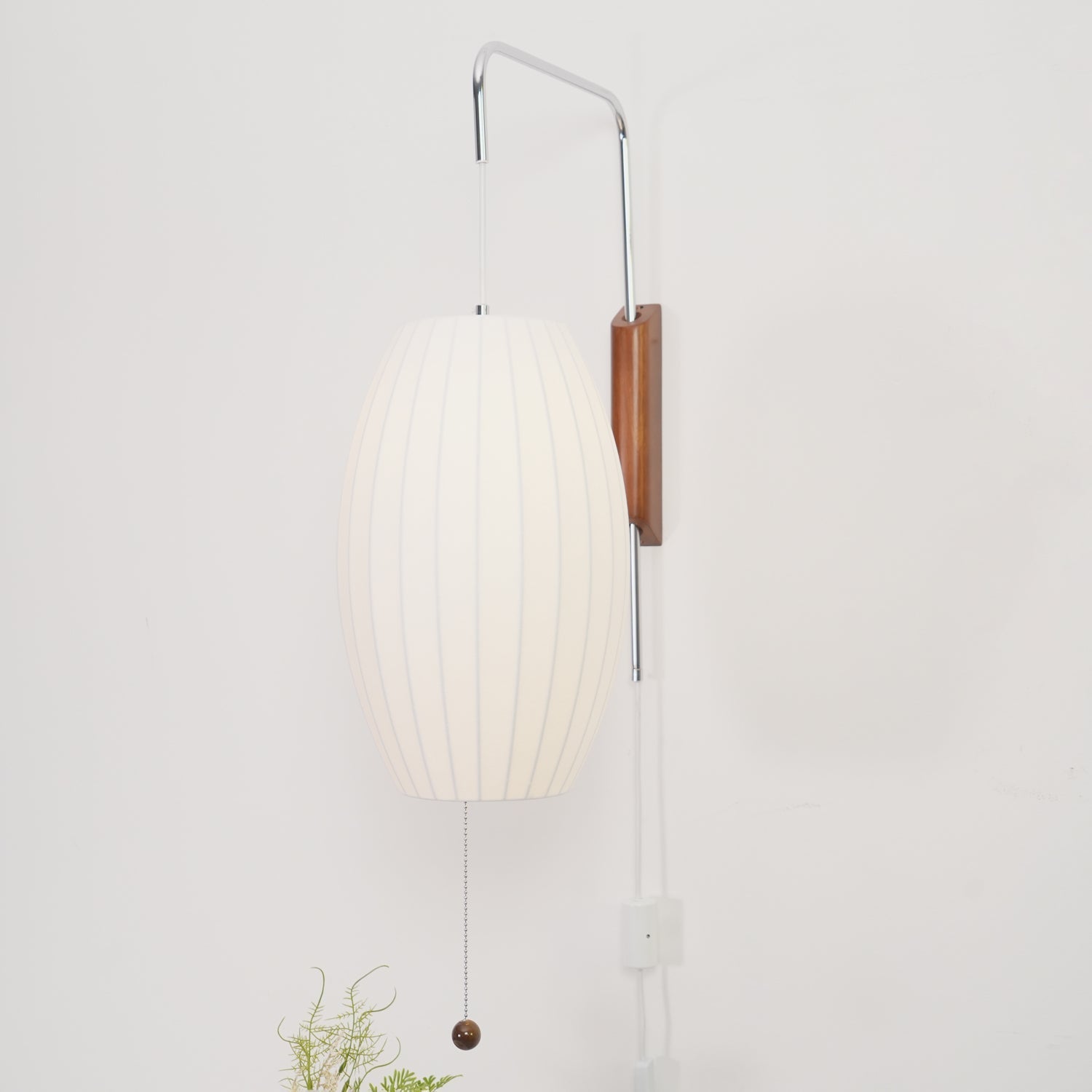 Eryvia | Owalna lampa ścienna z tkaniny