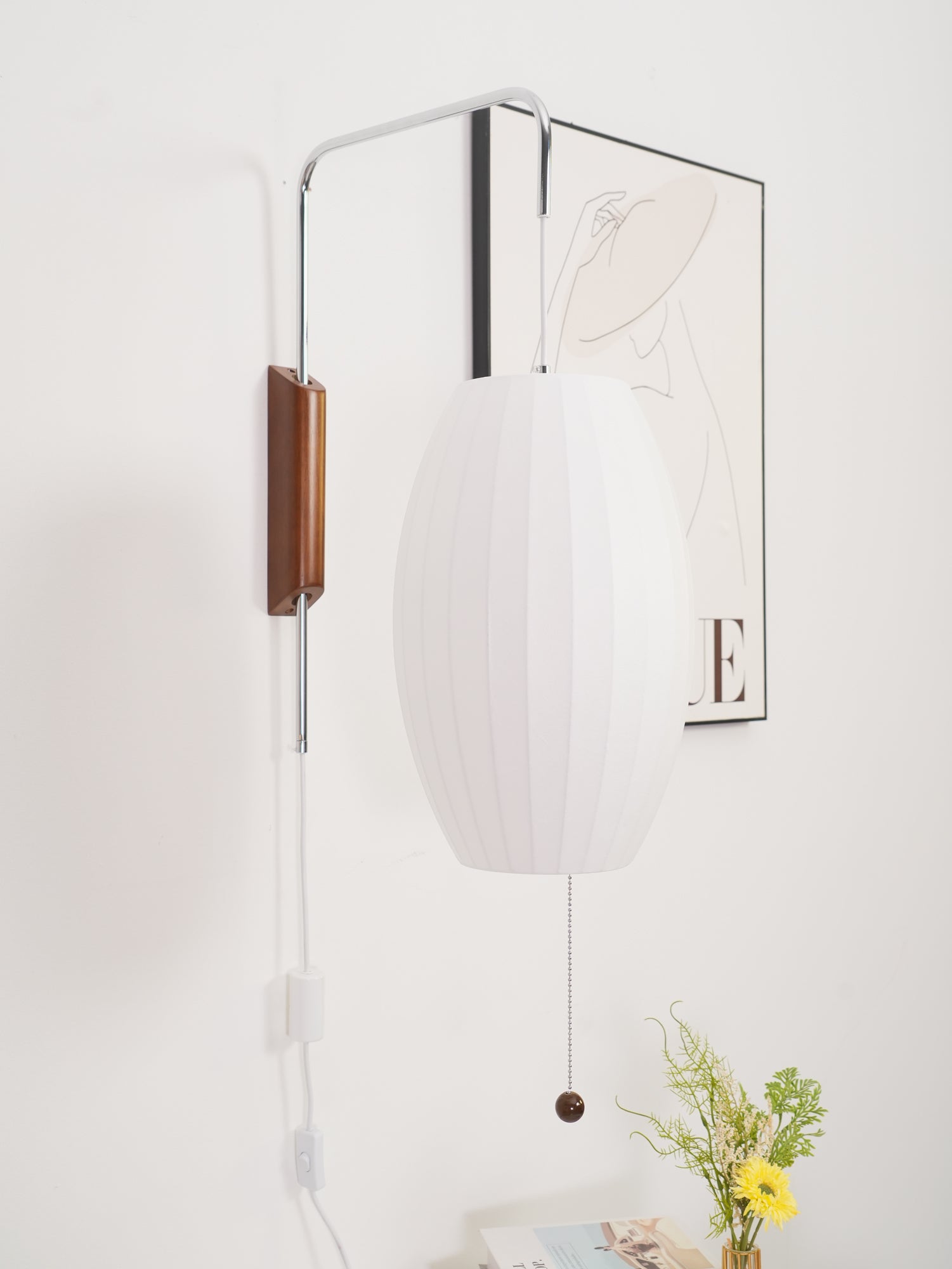 Eryvia | Owalna lampa ścienna z tkaniny