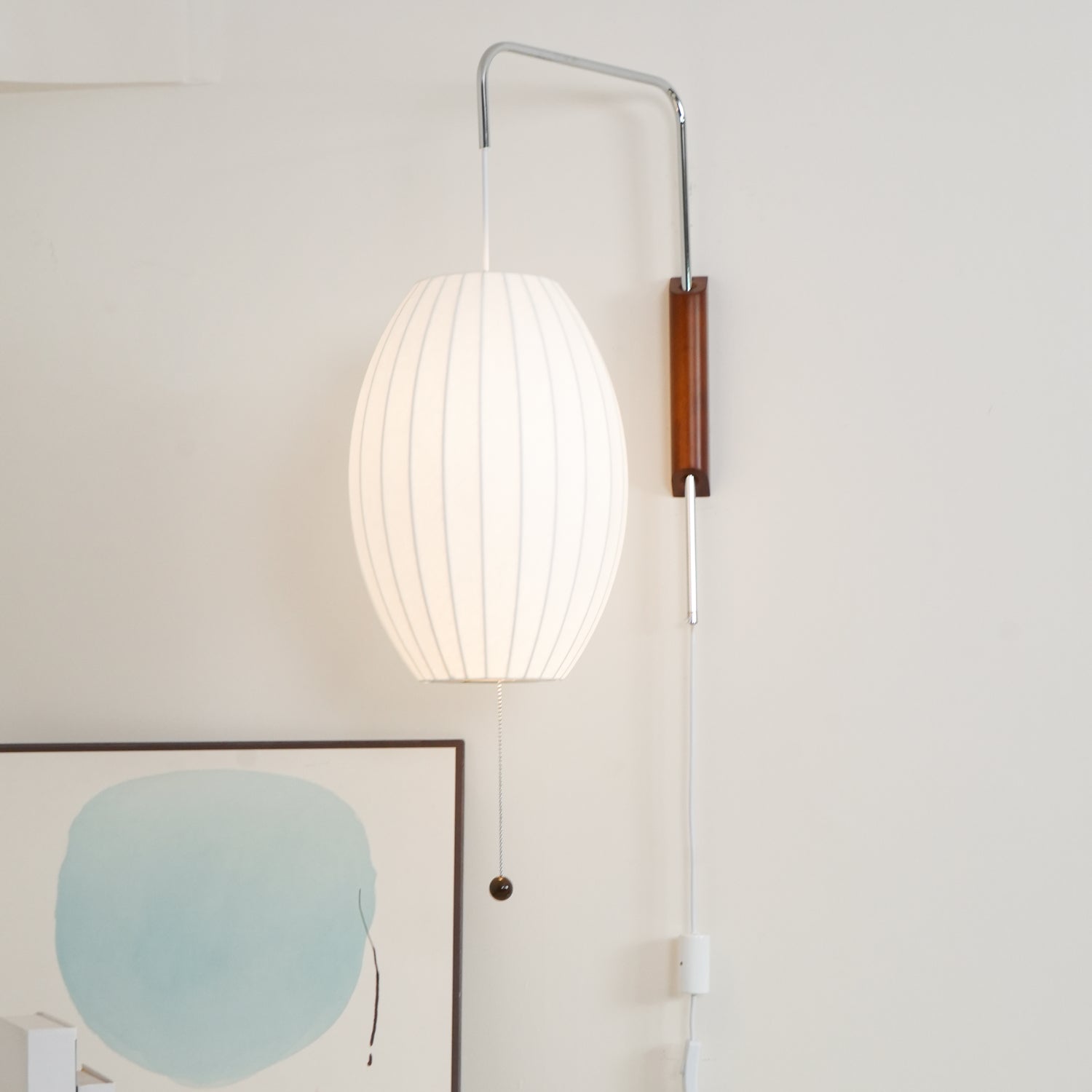 Eryvia | Owalna lampa ścienna z tkaniny