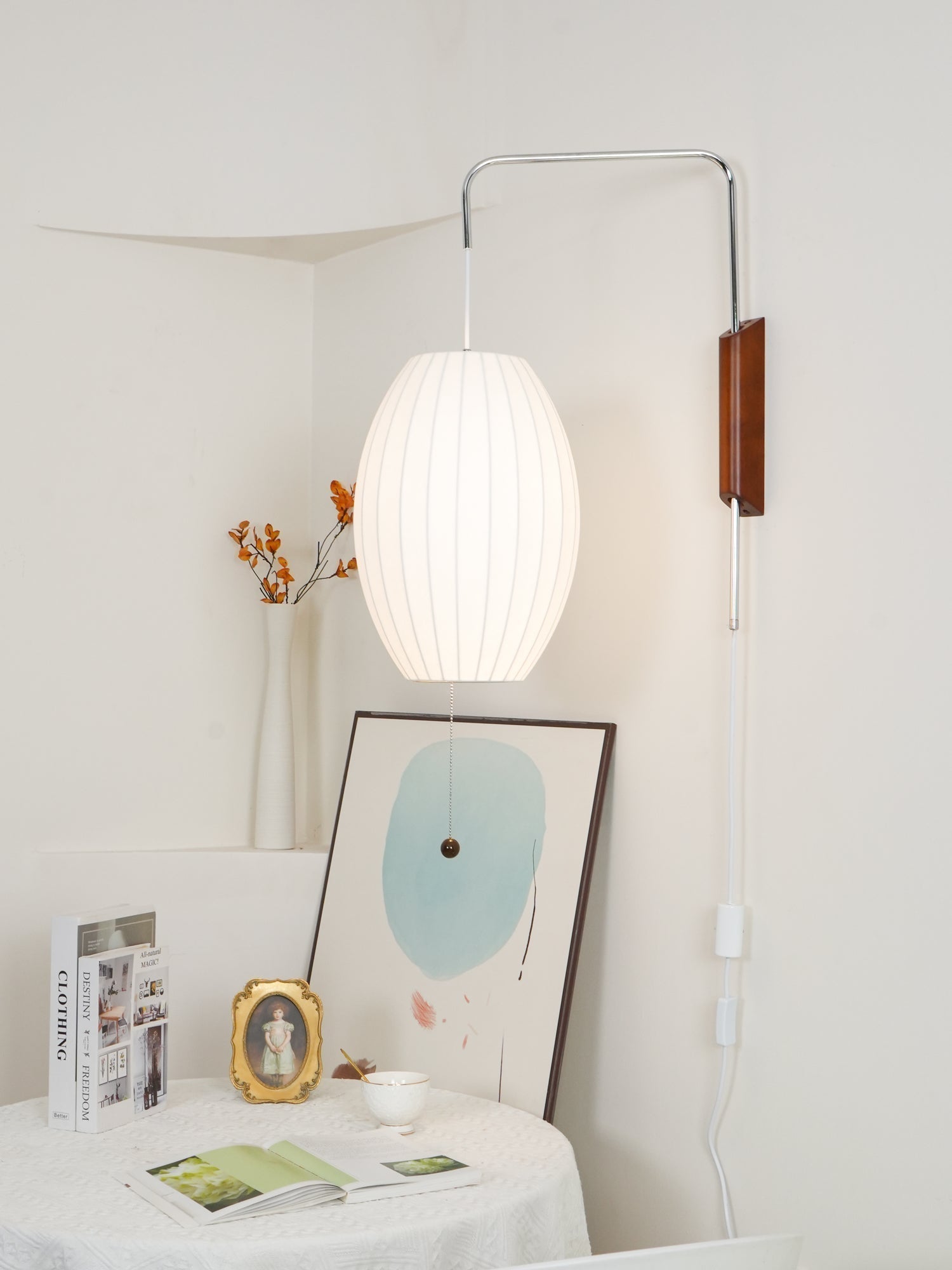 Eryvia | Owalna lampa ścienna z tkaniny