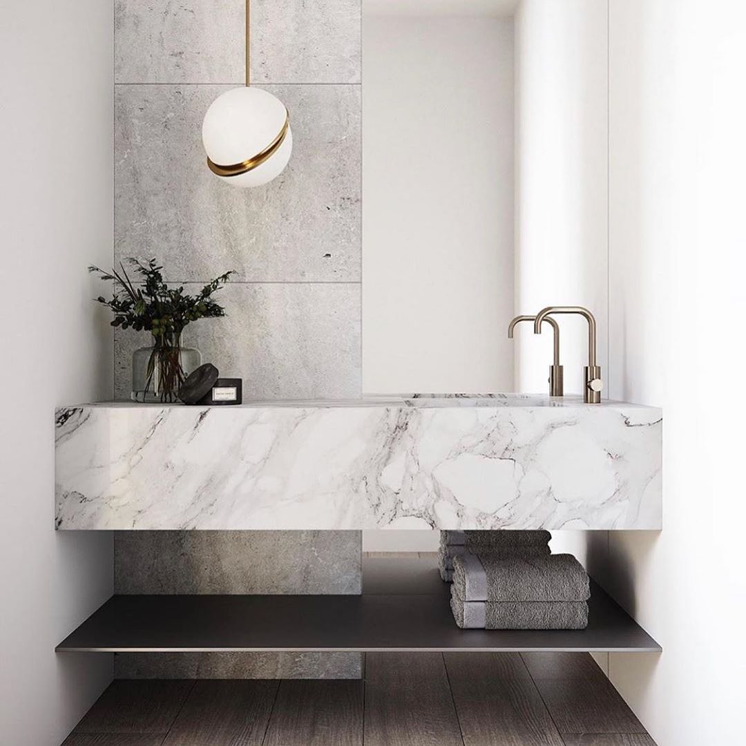 Solenne | Lampa wisząca kulista z złotymi akcentami