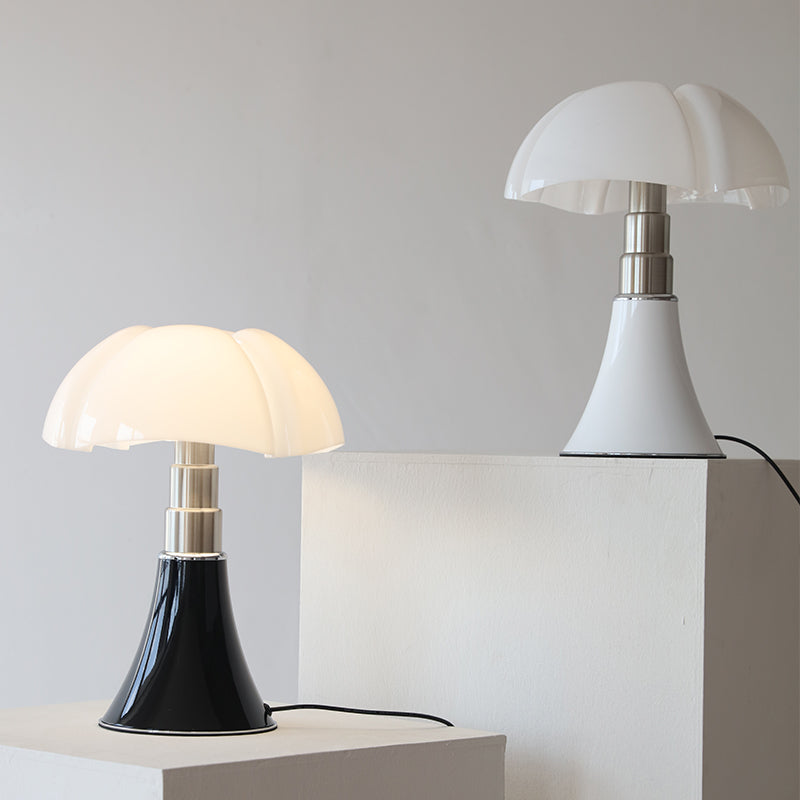 Novalta | Lampa stołowa w nowoczesnym kształcie kwiatu