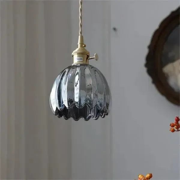 Corvya | Lampa wisząca w kształcie szklanego kwiatu