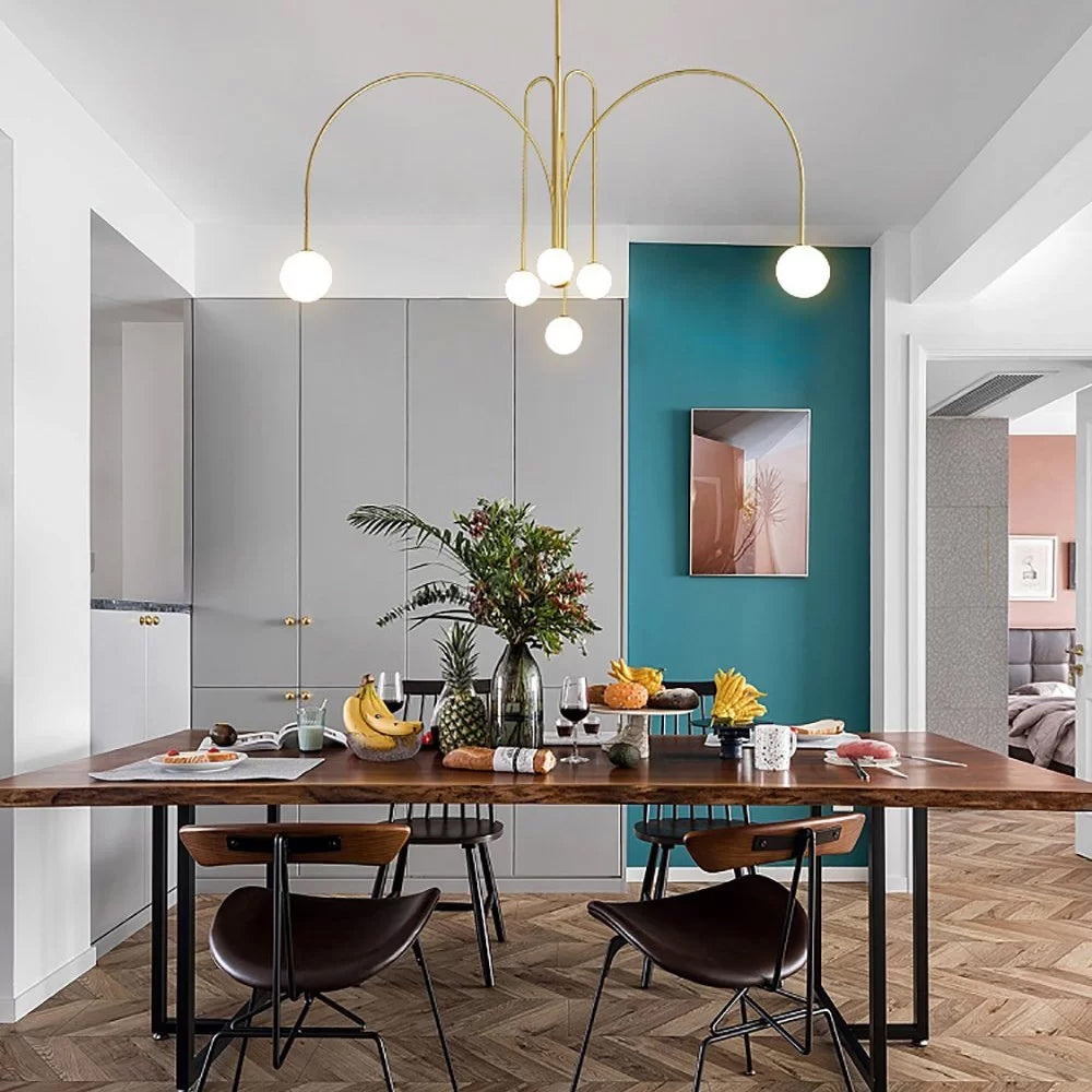 Arlina – designerska lampa sufitowa z szklanymi kulkami