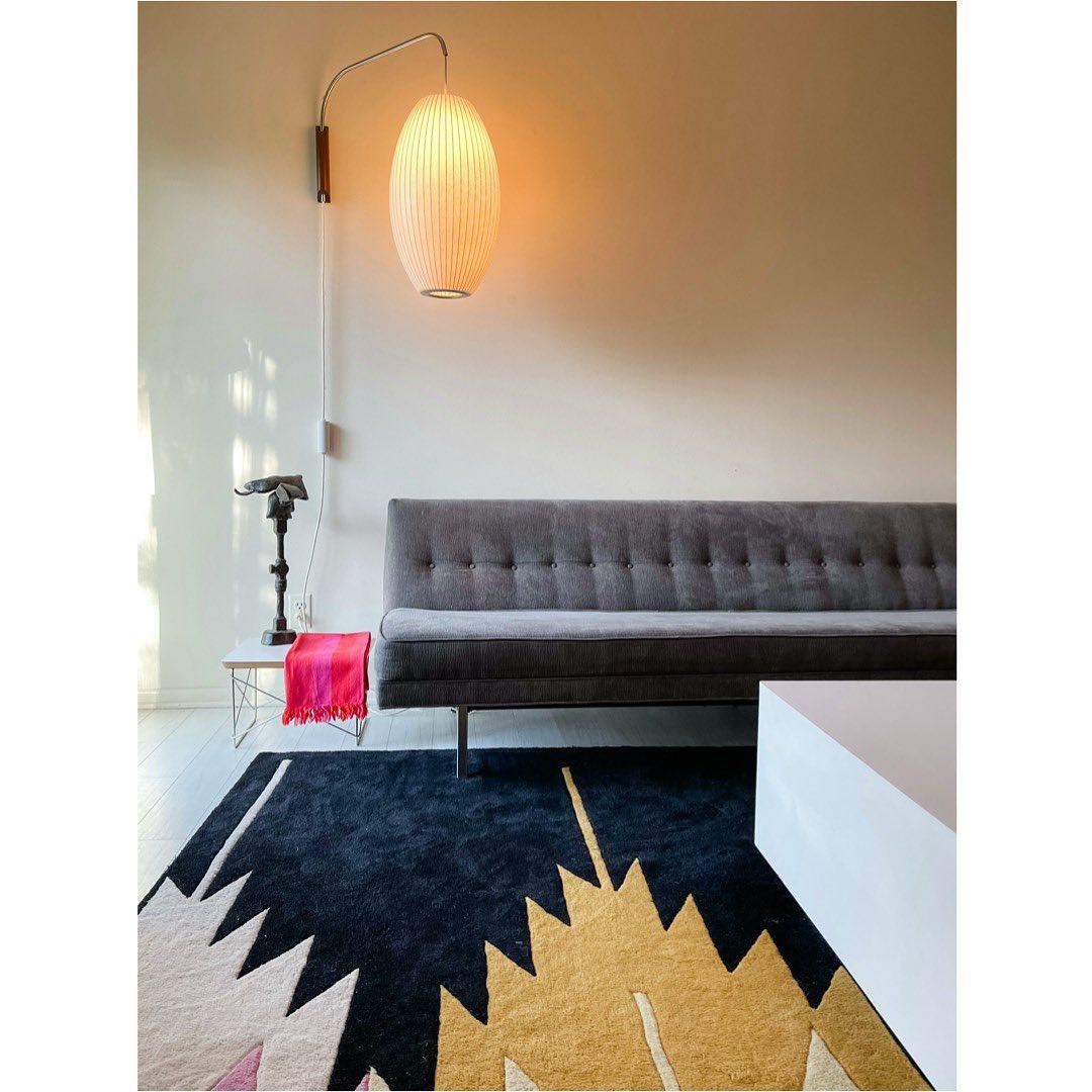 Eryvia | Owalna lampa ścienna z tkaniny