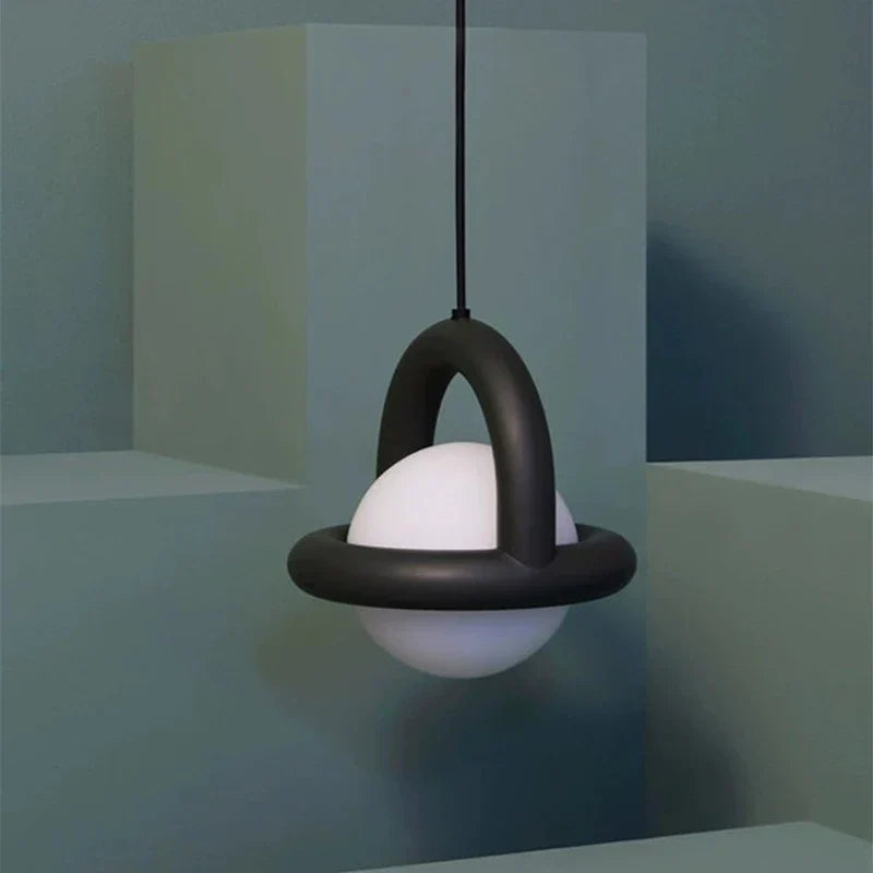 Lunira | Lampa wisząca w kształcie kulistego pierścienia