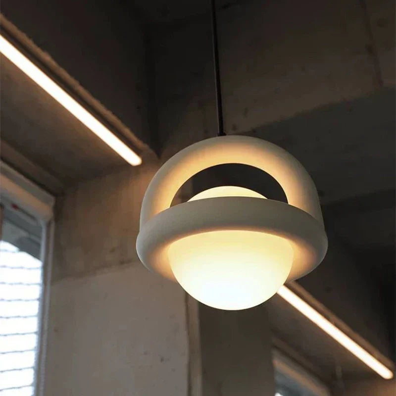Lunira | Lampa wisząca w kształcie kulistego pierścienia
