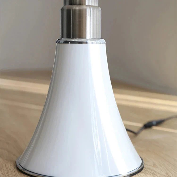 Novalta | Lampa stołowa w nowoczesnym kształcie kwiatu