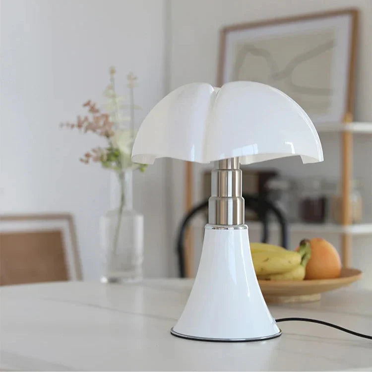 Novalta | Lampa stołowa w nowoczesnym kształcie kwiatu