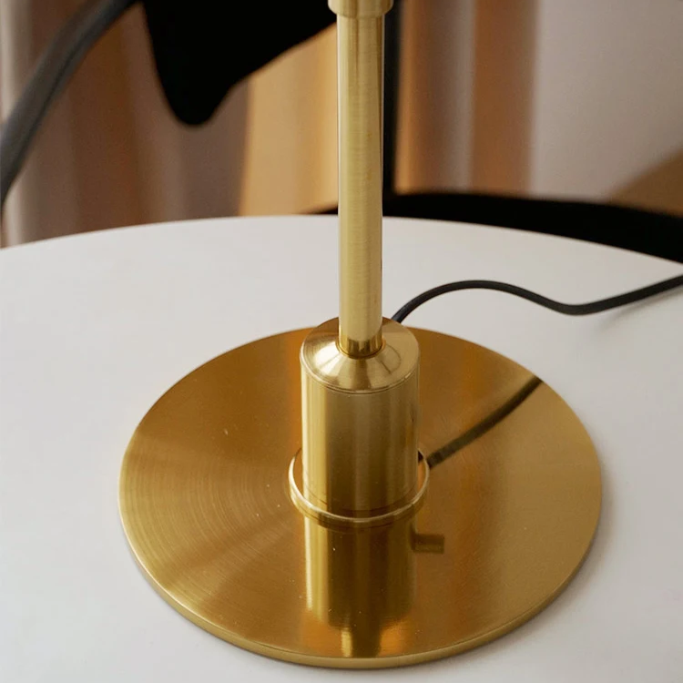 Retro | Lampa stołowa szklana