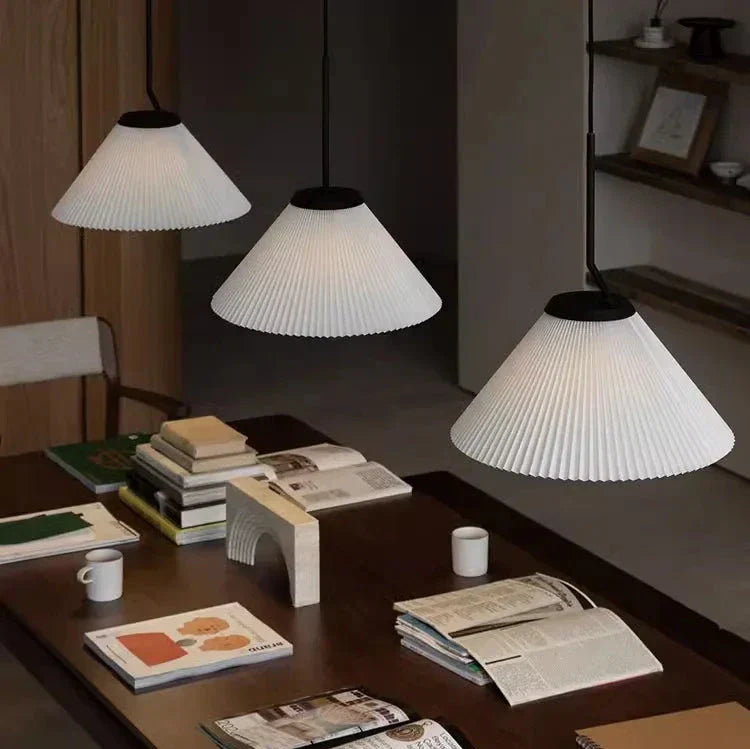 Feyra | Lampa wisząca w kształcie plis