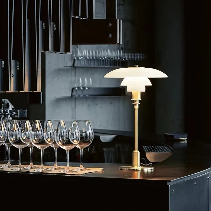 Retro | Lampa stołowa szklana