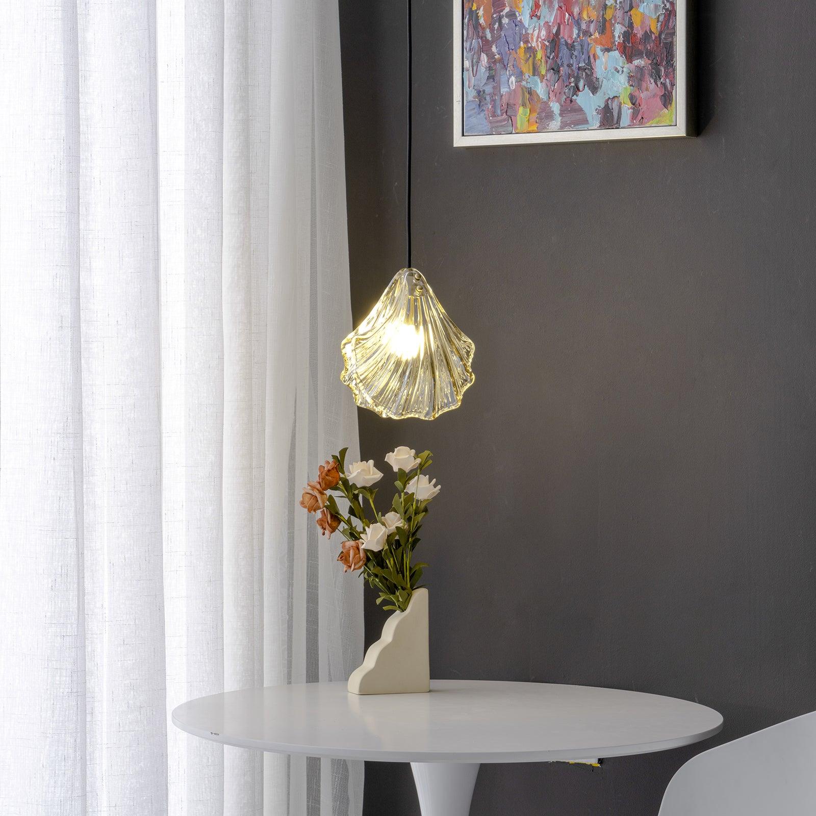 Coralia | Szklana lampa wisząca w kształcie muszli