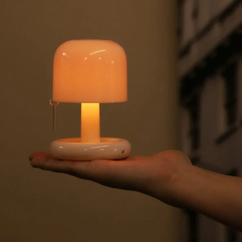 Minora | Przenośna mini lampka stołowa