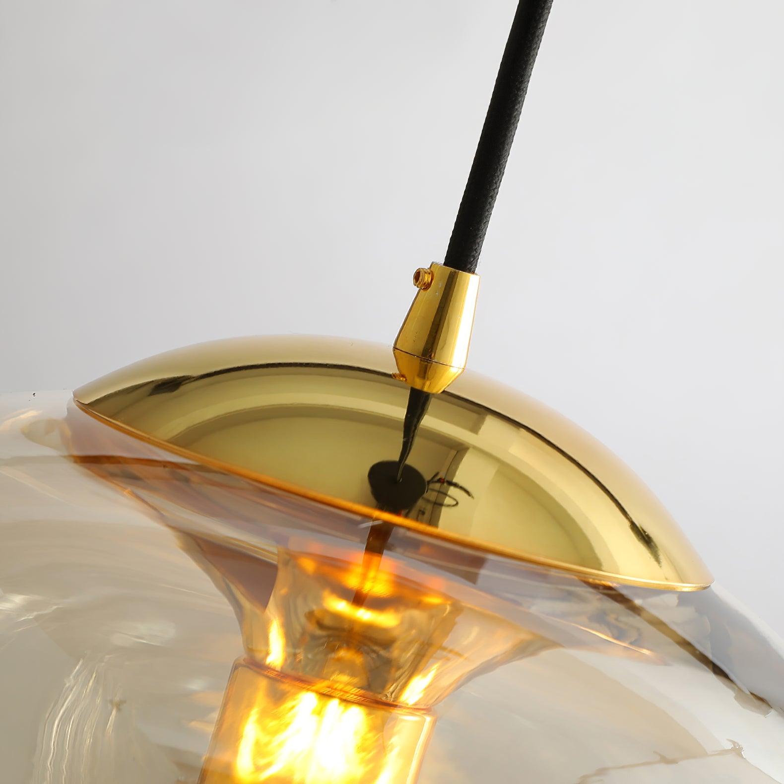 Alviera | Szklana lampa wisząca o rzeźbiarskiej formie