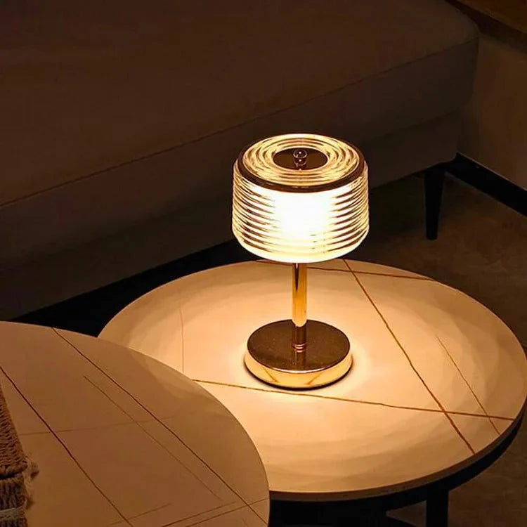 Cirvella | Lampka nocna LED ze szklanym kloszem