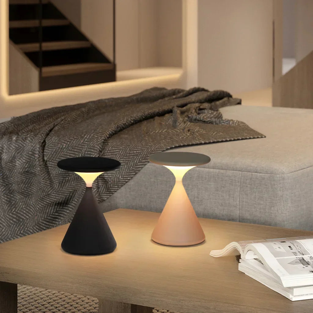 Virella | Współczesna designerska lampa stołowa