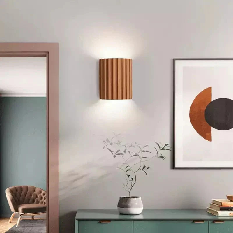 Curvella | Falista lampa ścienna