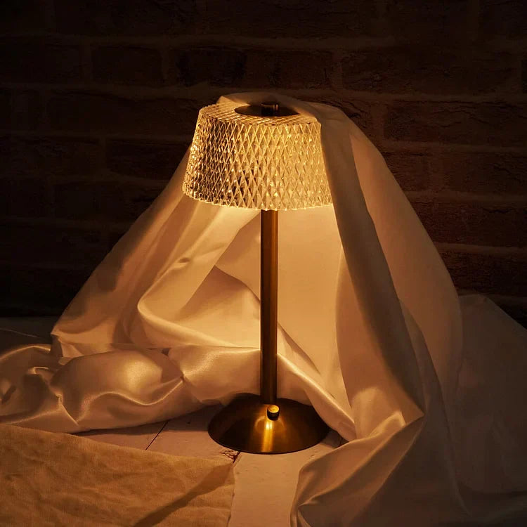 Lumora | Lampa stołowa z składanym kloszem