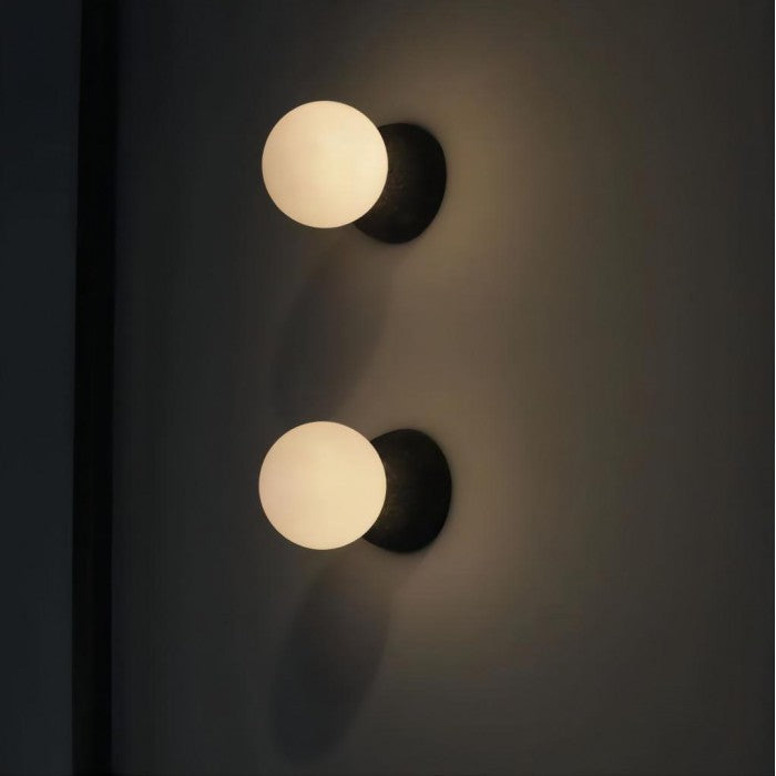 Oriva | minimalistyczna lampa wisząca w kształcie kuli