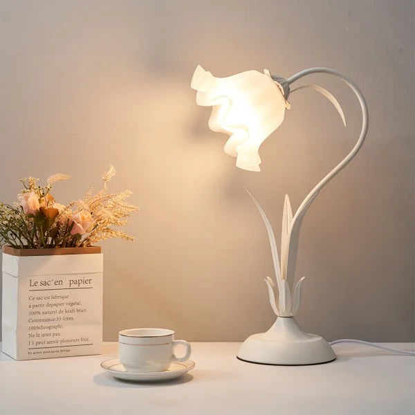 Florina | Kwiatowa lampa stołowa z kloszem w kształcie kwiatu