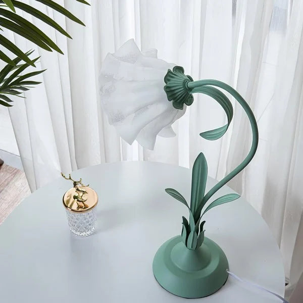 Florina | Kwiatowa lampa stołowa z kloszem w kształcie kwiatu
