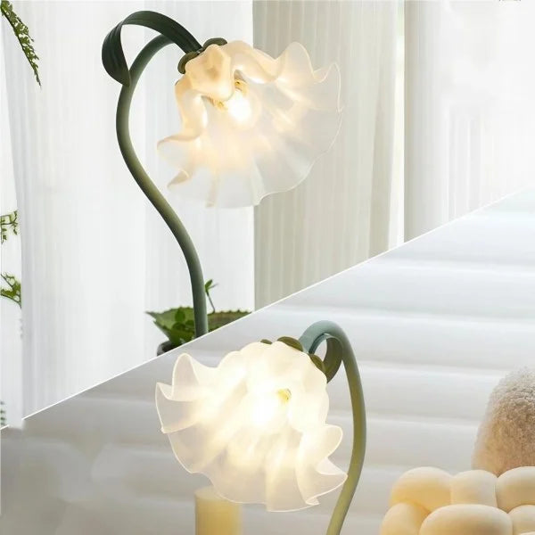 Florina | Kwiatowa lampa stołowa z kloszem w kształcie kwiatu