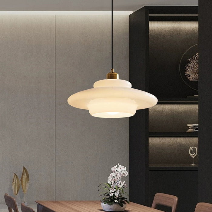 Orvella |  Szklana lampa wisząca w stylu art déco