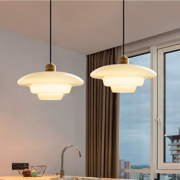 Orvella |  Szklana lampa wisząca w stylu art déco