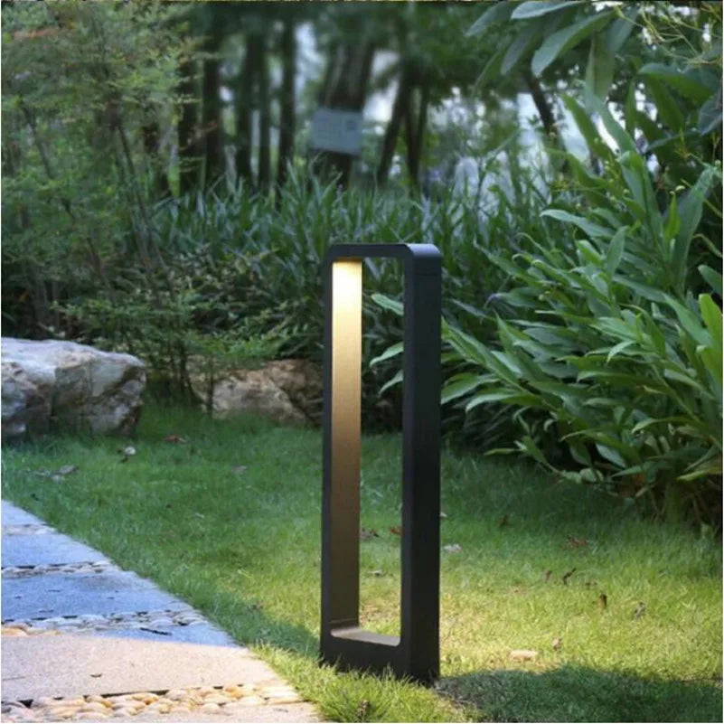 PathGlow | Nowoczesna lampa solarna do oświetlenia ścieżek