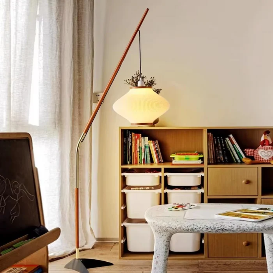 Roder | Średniowieczna lampa podłogowa