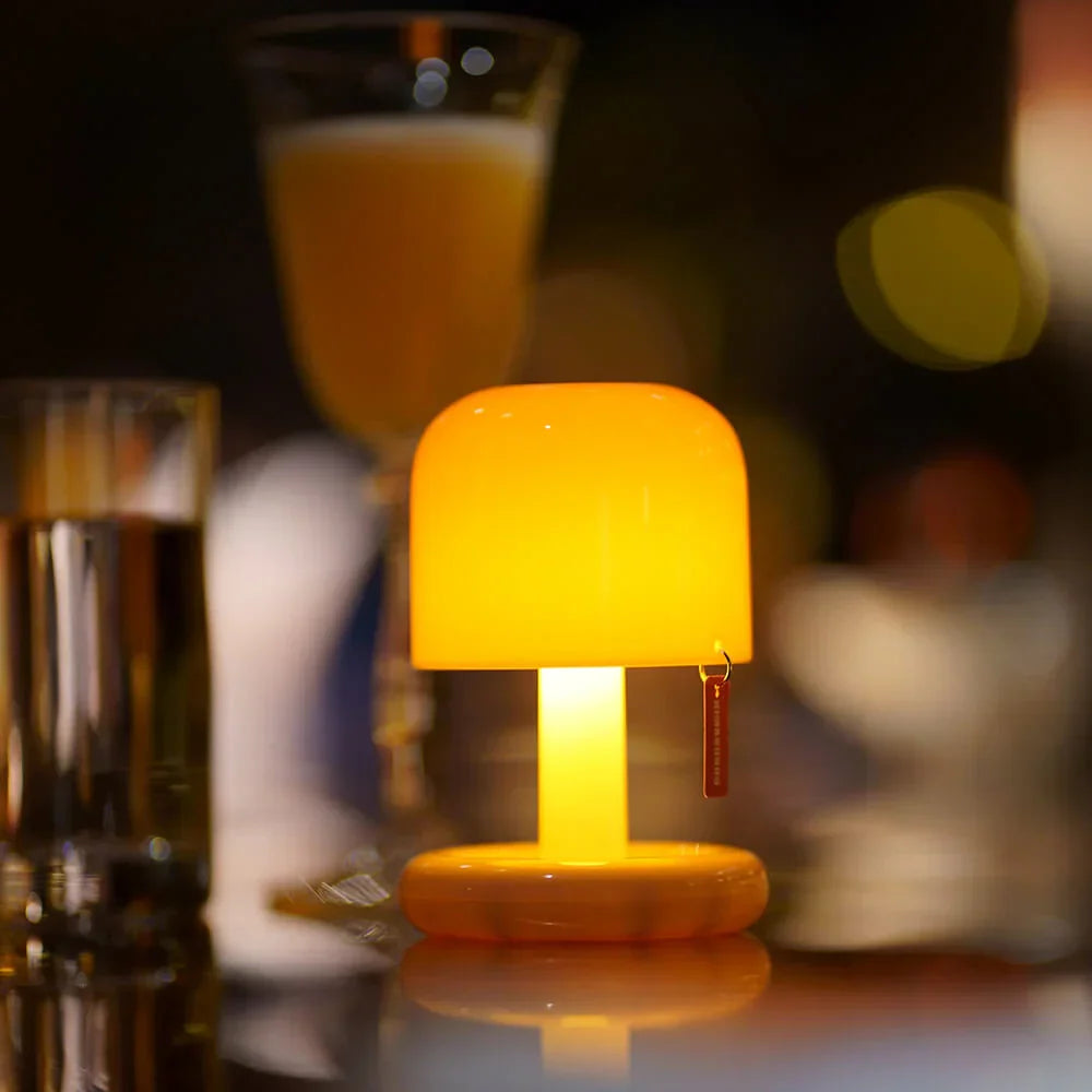 Minora | Przenośna mini lampka stołowa