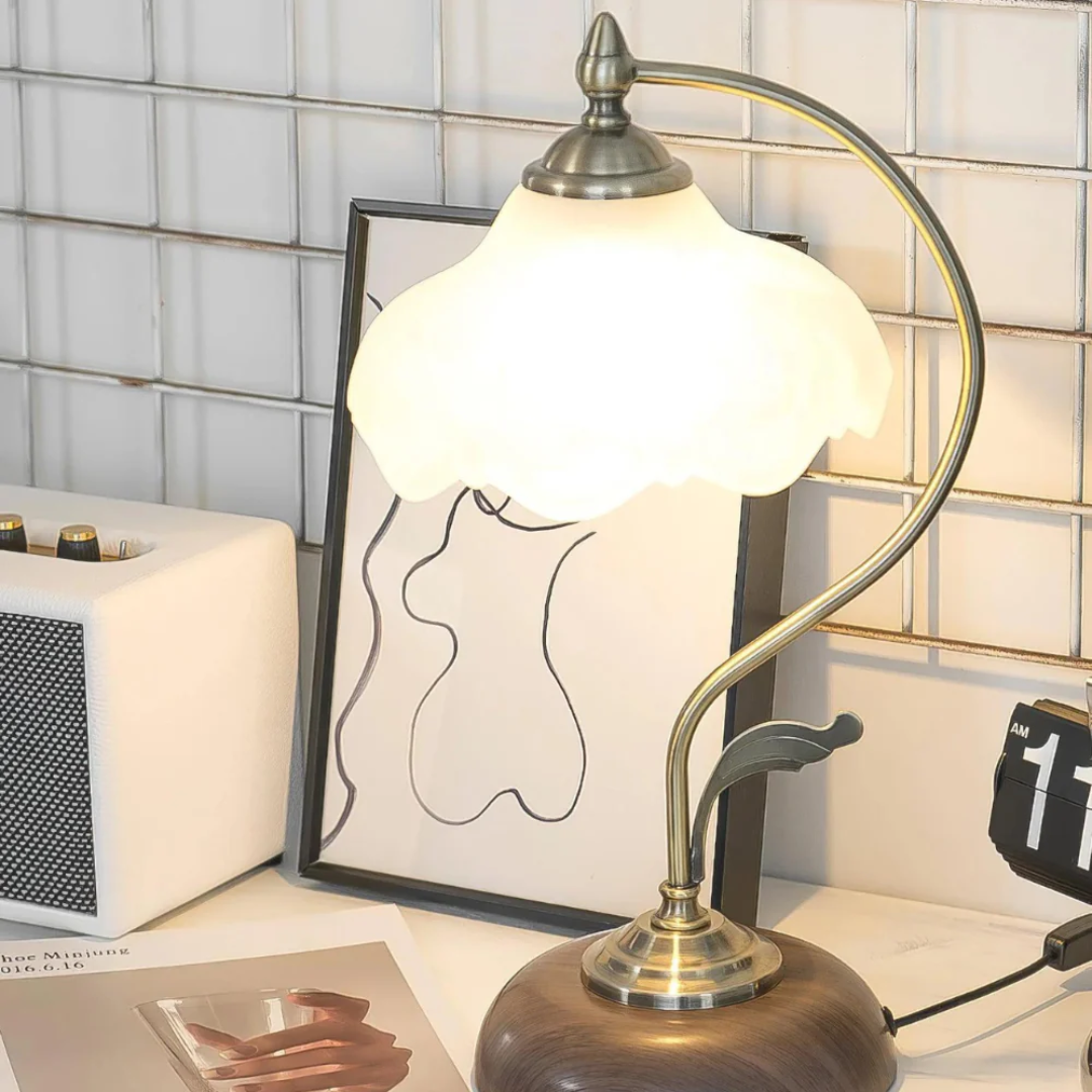 Mystica | Lampa stołowa LED w klimacie atmosferycznym