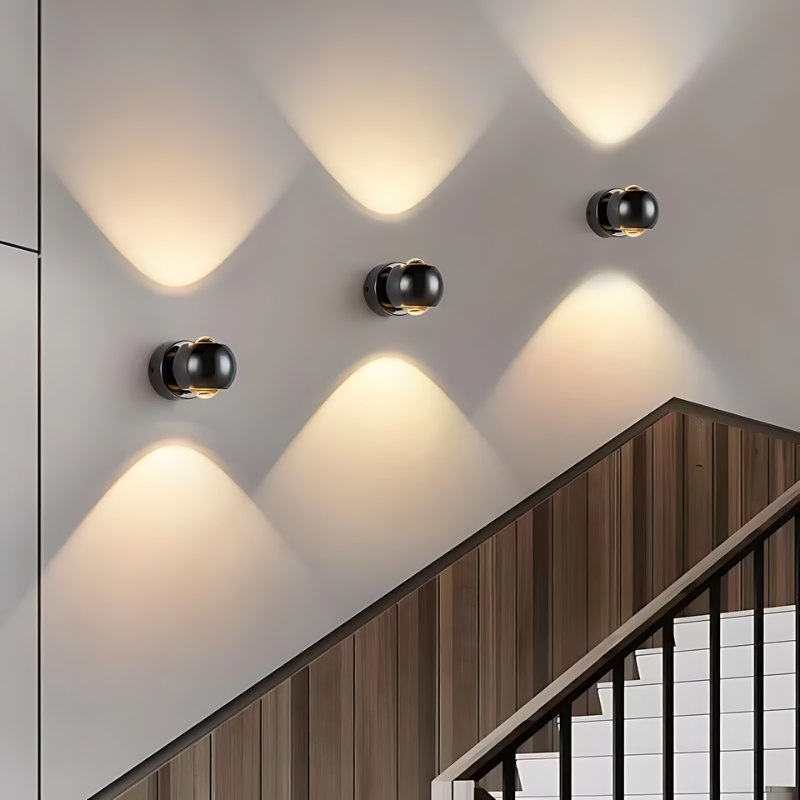 Auro | Kinkiet LED 180°