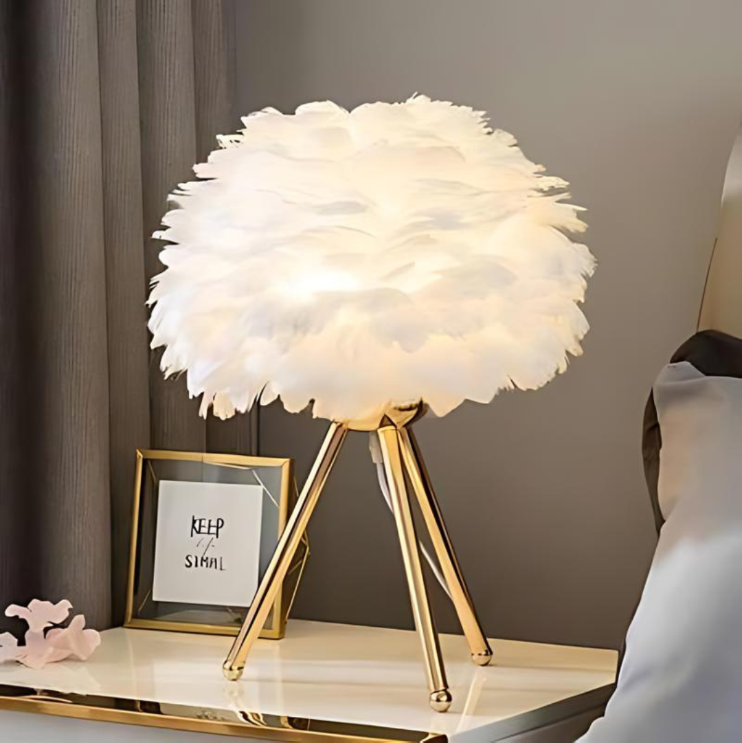 Lunara | Lampa stołowa z abażurem z piór