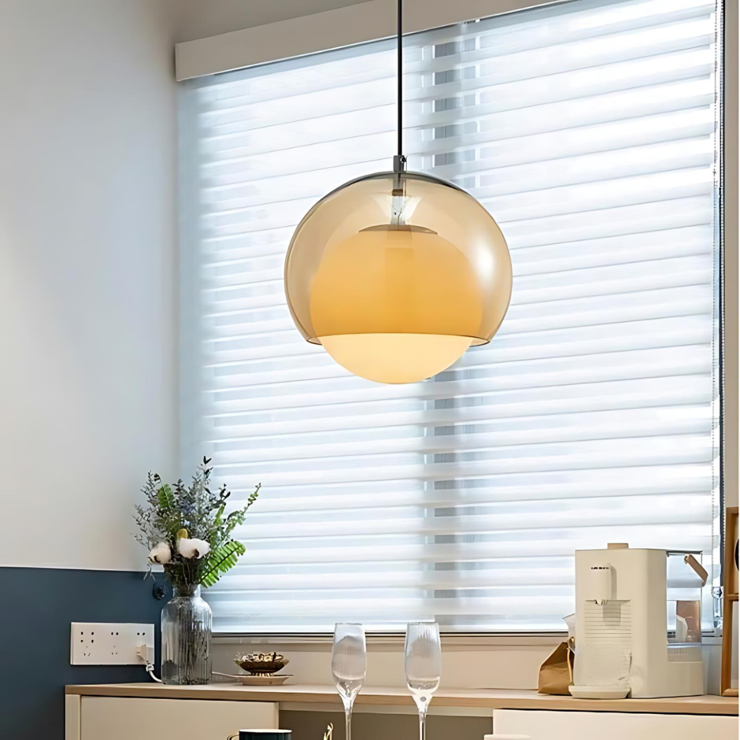 Szklana lampa wisząca | Styl retro do salonu