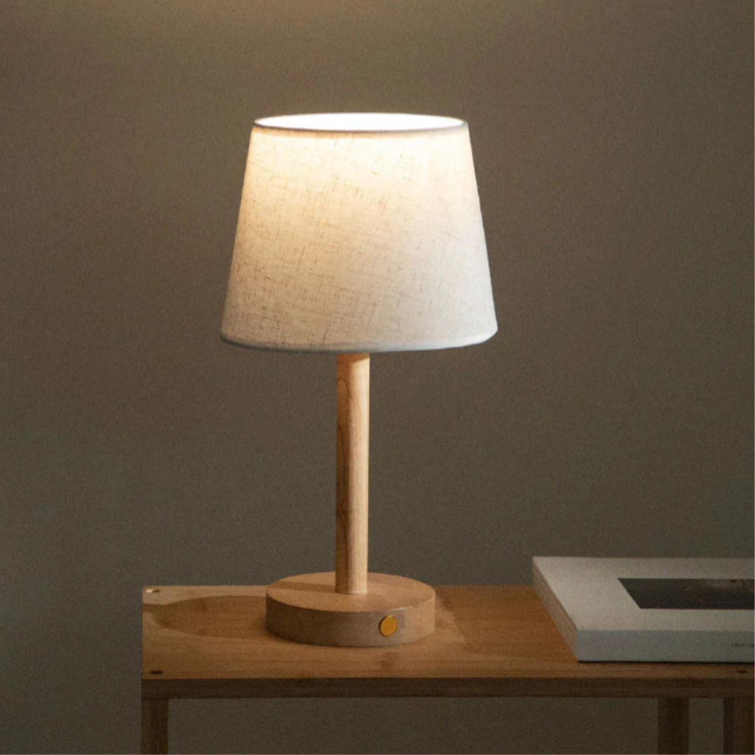 Drewniana lampa stołowa LED | Bezprzewodowa lampka nocna