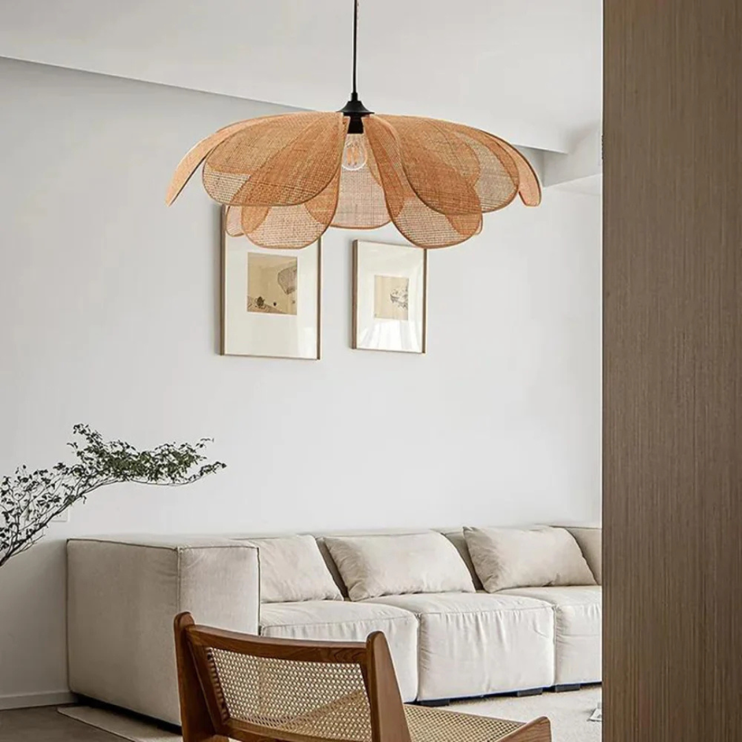 Serava | Lampa wisząca w kształcie kwiatu z rattanu