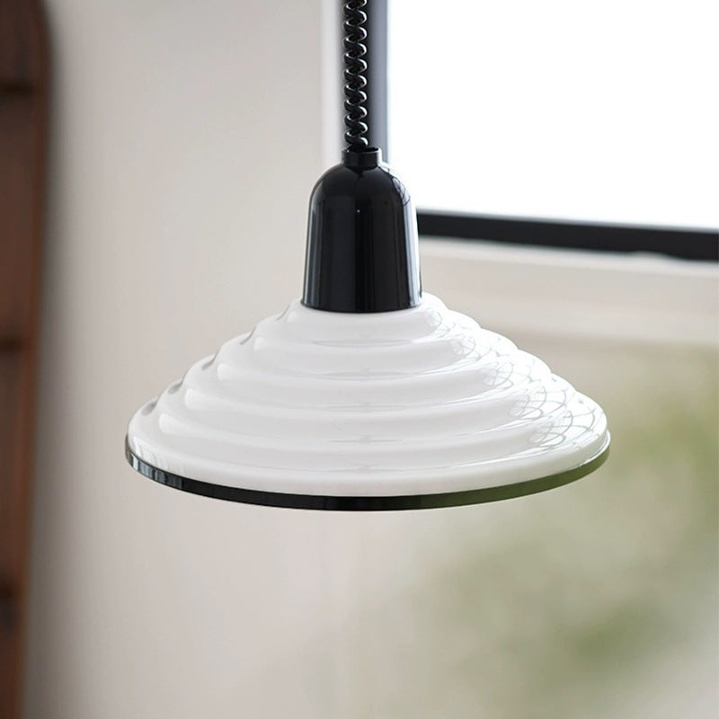 Retra | Lampa wisząca w stylu retro z stopniowanym designem