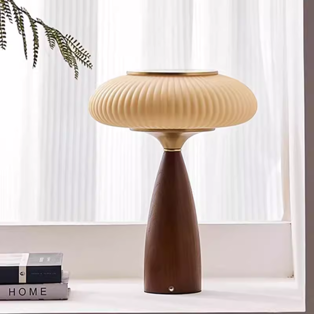 Drewniana lampa stołowa | Lampka nocna LED