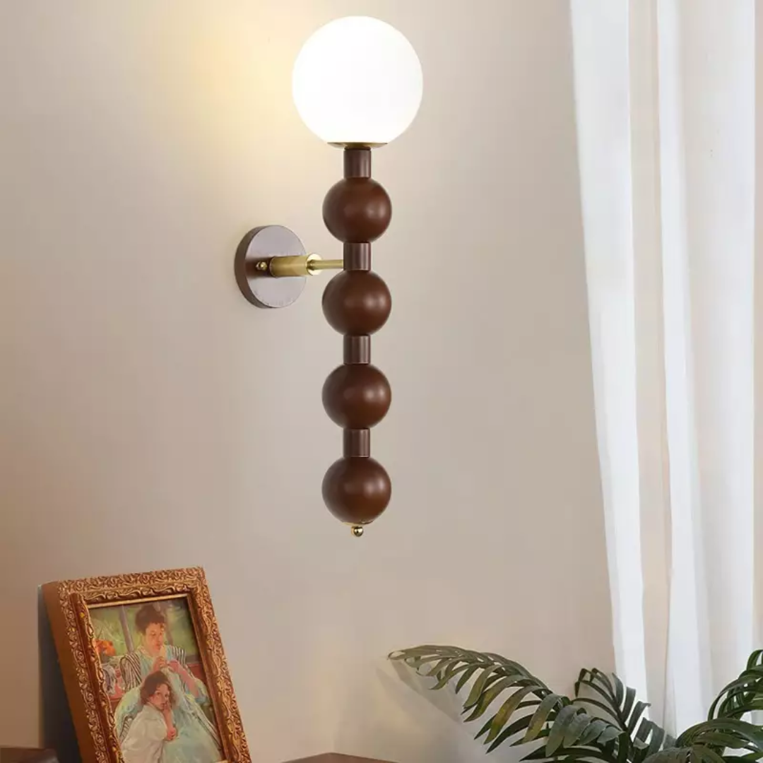 Liora | Drewniana lampa ścienna w stylu vintage