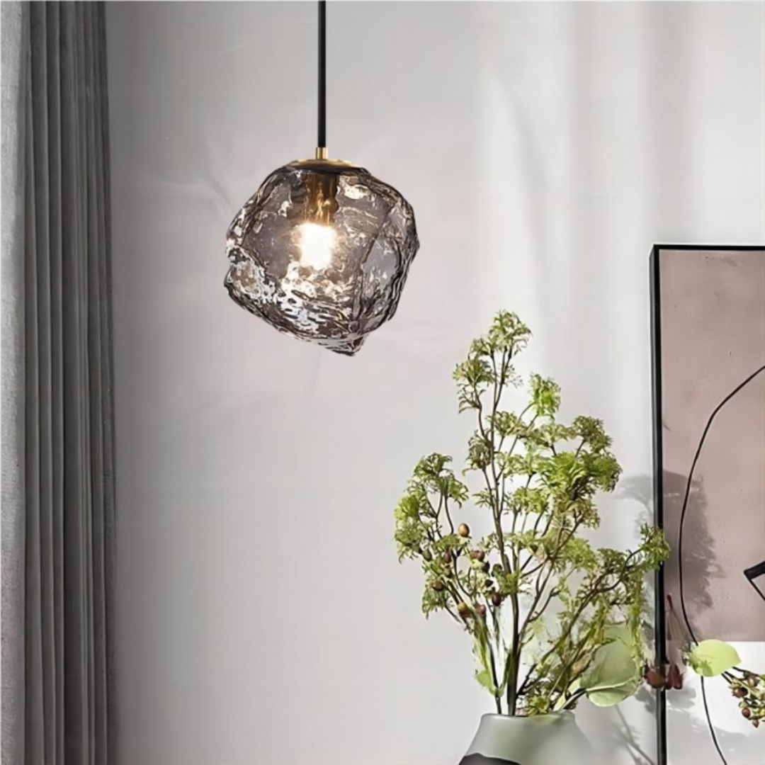 Glacira | Wisząca lampa z rzeźbionego szkła lodowego