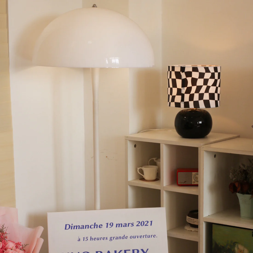 Nivora | Lampa stołowa szklana w kratkę